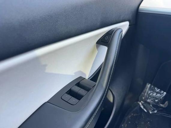 TESLA MODEL Y 2022 7SAYGDEF1NF465028 image TESLA MODEL Y 2022 7SAYGDEF1NF465028 image